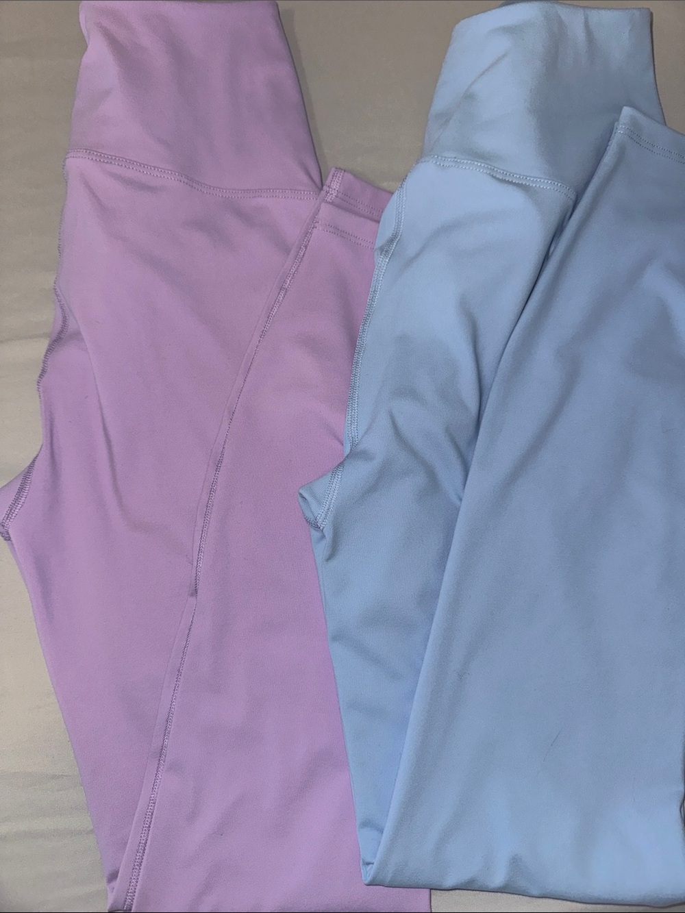 Year of Ours Ruched Drawstring Leggings — Lavender & Light Blue - Picture 8 of 8